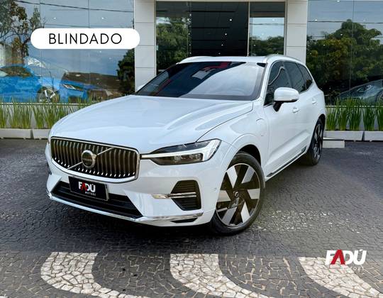 VOLVO XC60 2.0 T8 RECHARGE ULTIMATE AWD GEARTRONIC